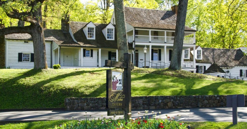 top-5-reasons-to-visit-michie-tavern-visit-charlottesville